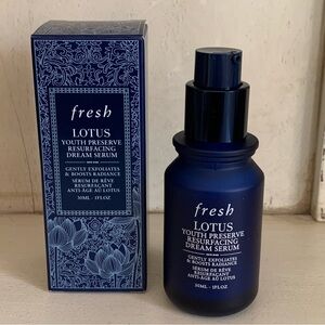 fresh
Lotus AHA Resurfacing Gentle Serum